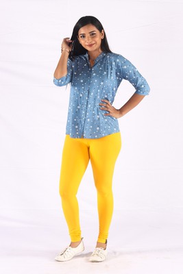 GOLDEN YELLOW