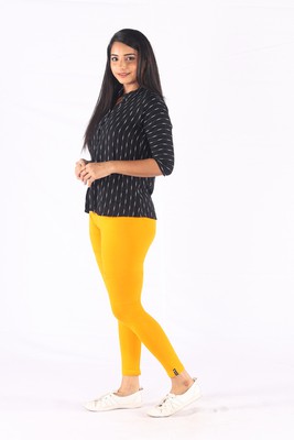 GOLDEN YELLOW