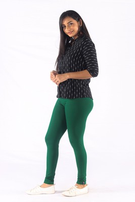 BOTTLE GREEN