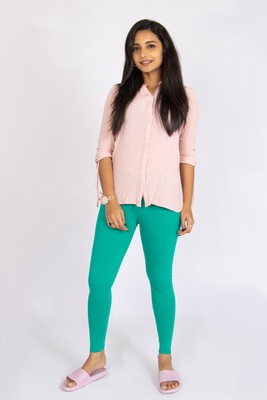 MINT GREEN